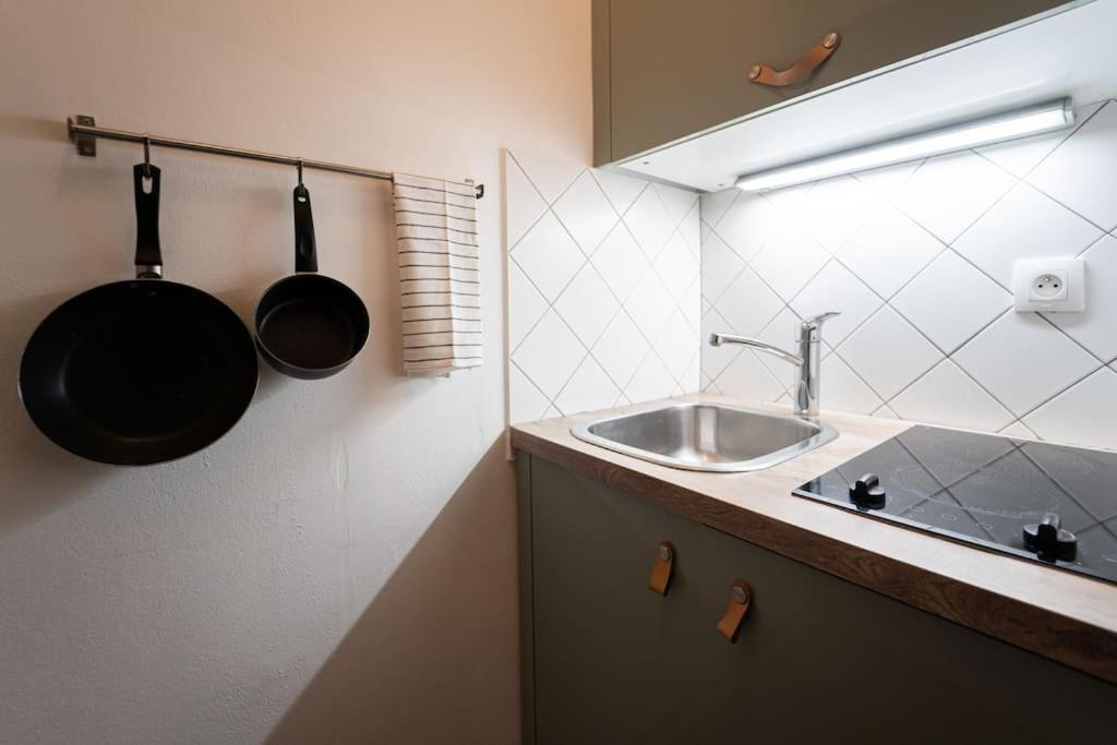 Mini Studio In Masaryk Quarter - Brno Apartment Exterior photo