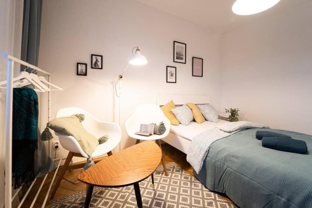 Mini Studio In Masaryk Quarter - Brno Apartment Exterior photo
